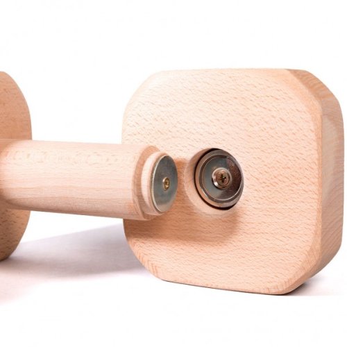 Magnetic fetch with wooden handle