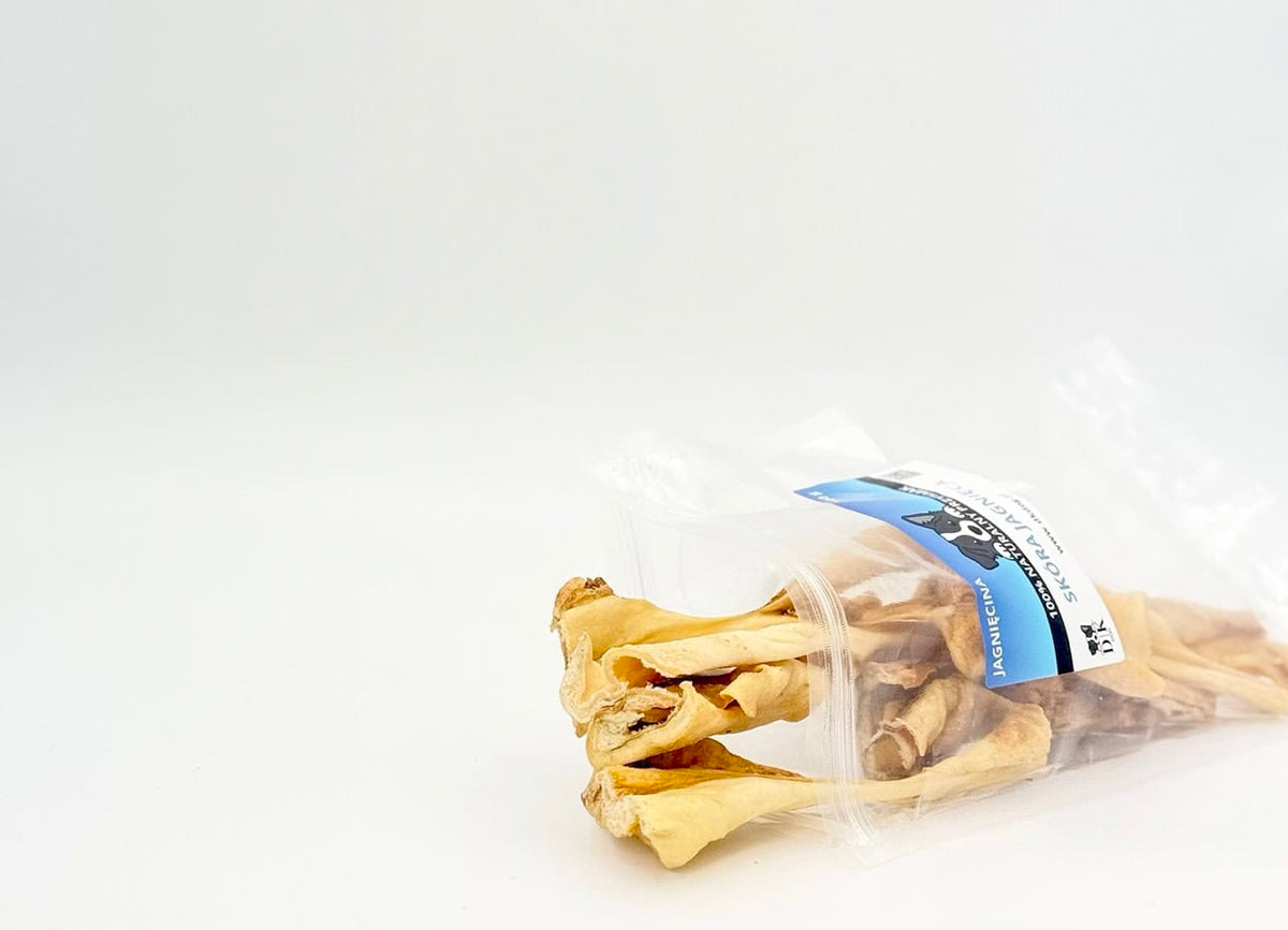 Gryzak naturalny dla psa DK DOG - skóra jagnięca - 100 g